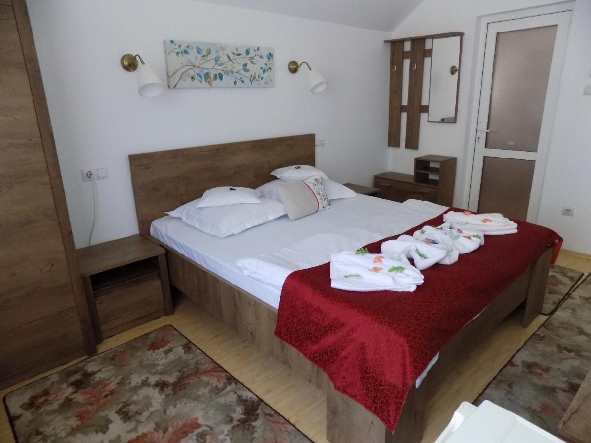 Pension Eden Băile Herculane Exterior foto